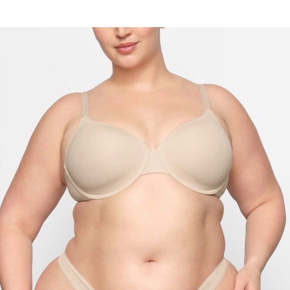 SKIMS FITS EVERYBODY DEMI BRA ‘SAND’ - Picture 2 of 4